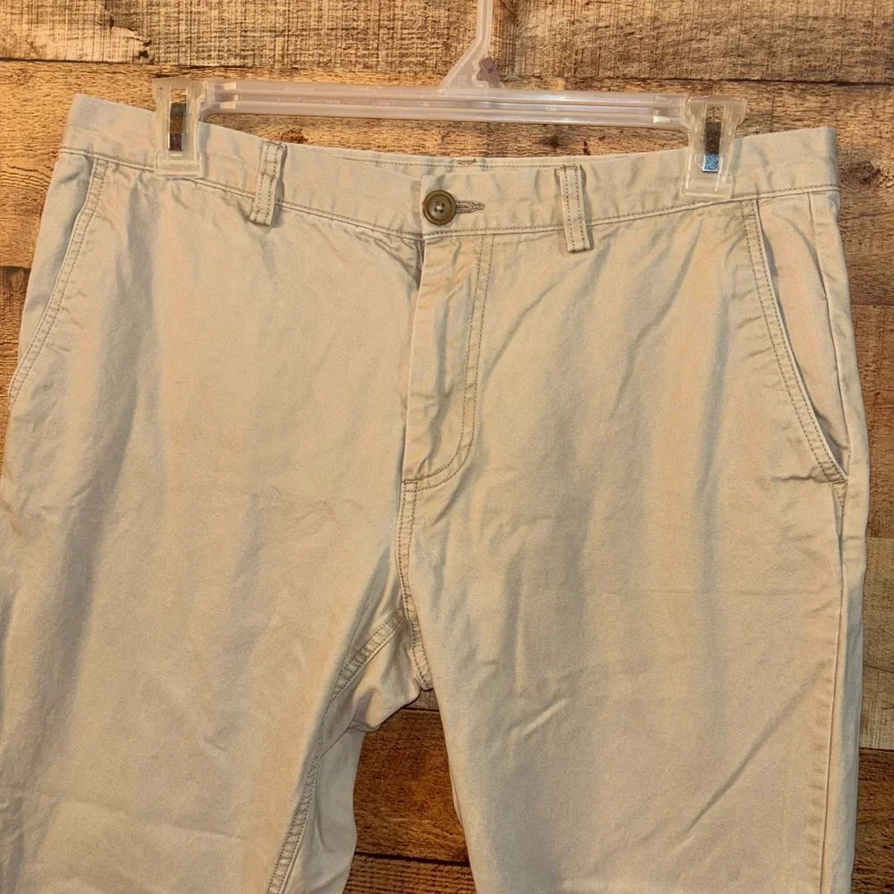 Old Navy Lived In Chino Pants